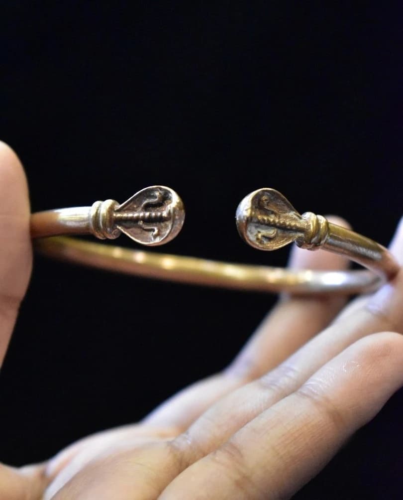 Snake Bracelet, ஐம்பொன் பாம்பு காப்பு, పంచలోహం పాము కడియం, പഞ്ചലോഹം നാഗം ഇടി വള