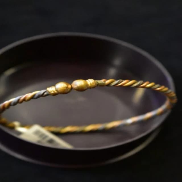 Impon Surul Bracelet, ஐம்பொன் சுருள் காப்பு, పంచలోహం సురల్ క...