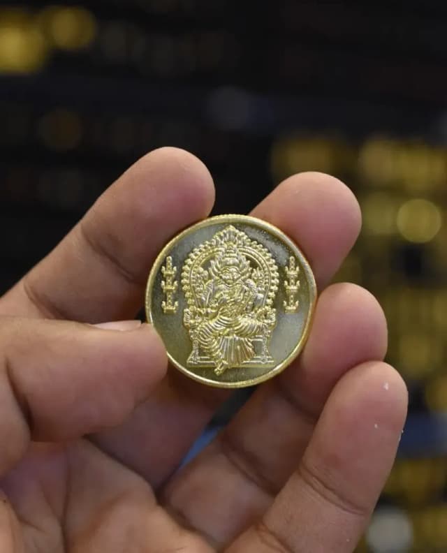 Five Metal Mariamman & Sri Chakra Coin, ஐம்பொன் மாரியம்மன் &...